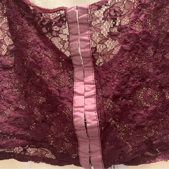 LF Millau Maroon Lace Sheer Crop Tank NWT - Picture 3 of 9